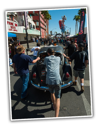 Illustration for article titled What It's Like To Race An Old VW Beetle And Get Run Over By A Truck